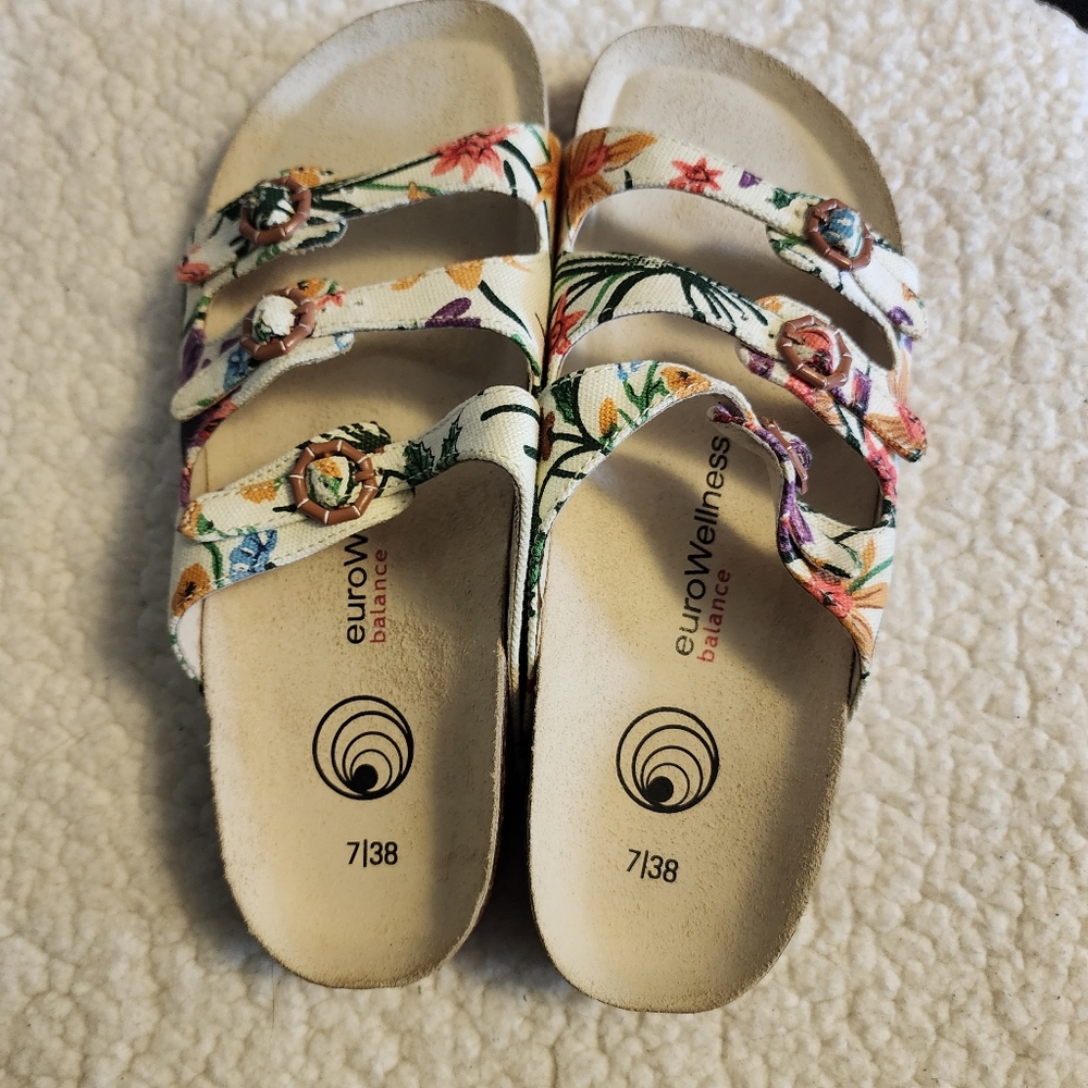 EuroWellness Balance triple strap floral canvas sandals SIZE 7 US 38 EU - Picture 3 of 8